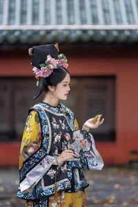 Timeless Elegance in YiTuYu Vol.8895 featuring Re Mei Shi Xiao Guai-10