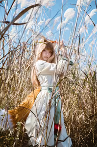 Coser Ely_eee: Enchanting 'Wolf and Breeze' Cosplay amidst Golden Fields | Artistic View-22