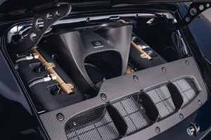 Singer Vehicle Design Porsche 911 "Sorcerer": A 700HP Fantasia Blue Masterpiece Reimagining the Classic 964 Generation for Ultimate Performance.-2