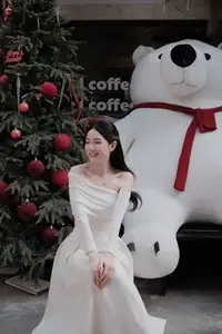 Christmas Radiance: Girl in Elegant White Dress and Joyful Smile-5