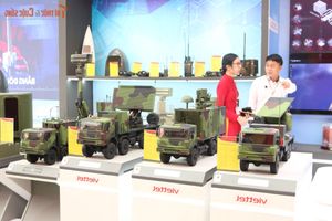 Viettel showcases high-tech Vietnamese weapons, affirming national defense industry capabilities-5