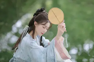 Discover Chu Yuan Yuan's Ethereal Beauty in YiTuYu Vol.8800 Collection-12