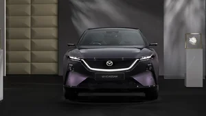 Mazda CX-6e Unveiled: A Masterpiece of Electric Luxury and Mysterious Elegance-2