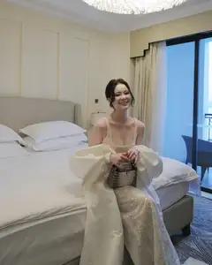 Da Nang's "IT Girl" Thai Thao Nguyen Celebrates 27th Birthday: Captivating Beauty, Timeless Charm-4