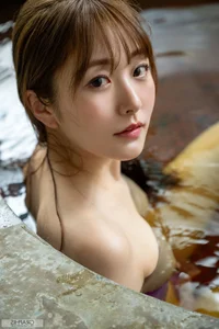 Stunning Portrait Photography of Hikari Aozora: Graphis Gals Addicted Vol.3-4-5-6 Collection – Elegant Japanese Model Fashion Editorial and Studio Art-4