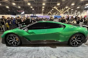 Dreame Nebula 1: The Inspiring Electric Supercar Redefining Future Mobility-2