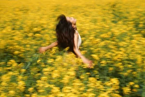 Elegant Spring Fashion Portraits: YiTuYu Art Language Vol.9349 Featuring Nan Er – New Wave Aesthetic Photography Collection-2