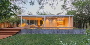 Modern Minimalist Glass and Wood Forest Retreat: A Serene One-Story Sanctuary for Slow Living and Nature Immersion-15