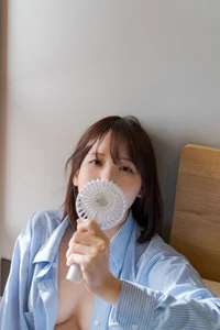 Effortless Beauty and Soft Vibes: Coser Kenken - In Secret Part01-8