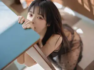 AG Vol.611 Areumm Part01: Discover Areumm's Captivating Natural Beauty and Charming Gaze-17