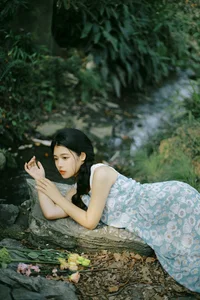 The Art of Summer: Long Xing Er’s Ethereal Portrait Series-11