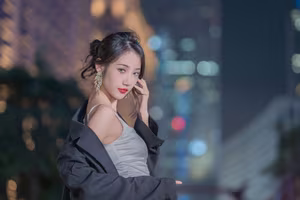 Charming Urban Beauty in White Dress: YiTuYu Art Language Vol.8272-6