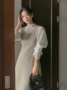 5 Chic and Warm Spring Outfit Ideas for 2026: Minimalist Fashion Inspiration for Sunny Days and Festive Celebrations-9