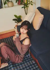 JP Chihoshi Maho Discovering Her Captivating Charm in BUBKA Digital Photo Book ウワサのちせまほ-12