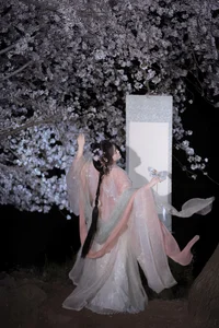 Elegant Artistic Portraits of Sei Waka Shoka in YiTuYu Art Language Vol.9391: Summer Aesthetic and Professional Photography Inspiration-22