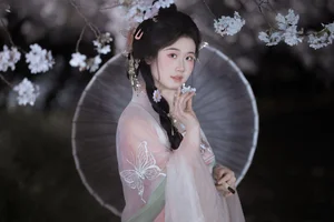 Elegant Artistic Portraits of Sei Waka Shoka in YiTuYu Art Language Vol.9391: Summer Aesthetic and Professional Photography Inspiration-8