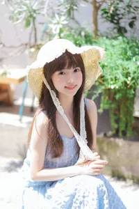 Elegant Japanese Aesthetic Photography: YiTuYu Art Language Vol.9124 Featuring Model Bo Luo You Dian Tian – Soft Portrait Inspiration and Timeless Style-4