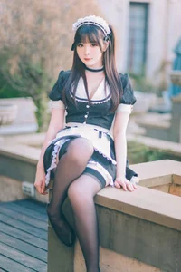 Stunning Shimos Maid Collection Part02 Featuring Coser Shimo: Aesthetic Maid Cosplay Photography and Elegant Portrait Inspiration for Fans and Creators-29