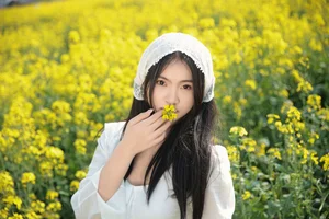 Xiao Nan in Golden Rapeseed Fields: YiTuYu Art Language Vol.9190 Photography Collection-0
