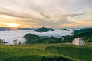 Noc Tak Po Da Nang: The Ultimate Cloud Hunting & Camping Spot Amidst Majestic Sea of Clouds. Explore Pristine Mountain Beauty!-10
