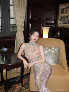 Classic Elegance: Yin Tian Tian Sunny in XiuRen No.10802 Shanghai Sessions-0