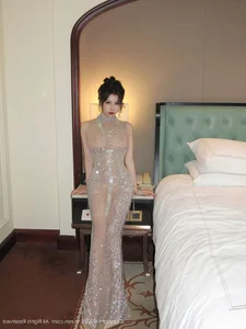 Classic Elegance: Yin Tian Tian Sunny in XiuRen No.10802 Shanghai Sessions-7