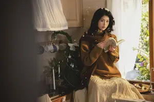 Dan Dan's Serene Autumn Afternoon in a Cozy Kitchen YiTuYu Vol8785-0