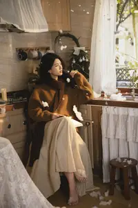 Dan Dan's Serene Autumn Afternoon in a Cozy Kitchen YiTuYu Vol8785-13