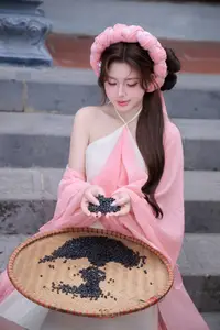 Graceful Vietnamese Beauty: A Modern Traditional Muse in a Serene Setting-2