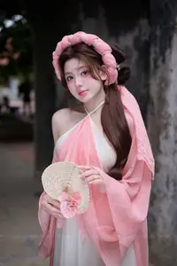 Graceful Vietnamese Beauty: A Modern Traditional Muse in a Serene Setting-1