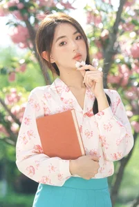 Ethereal Spring Portrait Photography: Yi Ming Amidst Blooming Double Cherry Blossoms - Art Language Vol.9339 Collection-3