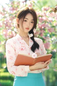 Ethereal Spring Portrait Photography: Yi Ming Amidst Blooming Double Cherry Blossoms - Art Language Vol.9339 Collection-11
