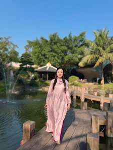 Radiant Grace: The Timeless Beauty of Pink Ao Dai-6