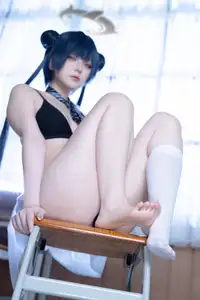 Captivating Blue Archive Misaki JK Cosplay by Coser@屿鱼 – Mystical School Uniform Charm-15