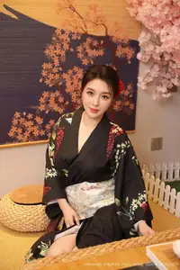Su Yi Nuo No.10627: Captivating Traditional Grace in a Seductive Black Kimono-17