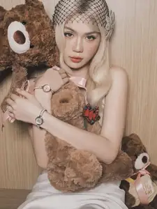 Ngoc Trinh: Signature Allure, Dreamlike and Captivating Moments-5