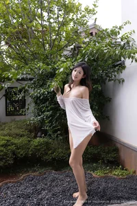 Tang Anqi: A Masterclass in Modern Portraiture and Visual Storytelling-8