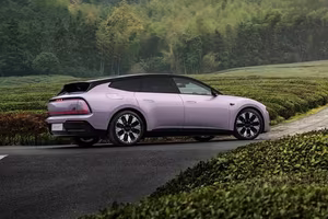 Audi E5 Sportback: Luxury Electric Sedan Redefines Value in China with Unique Design.-3