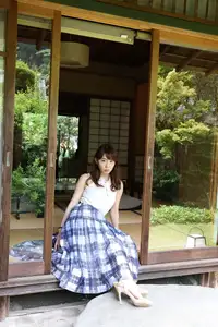 Misumi Shiochi: Captivating Beauty in FRIDAY Digital Photo Book Nocturne Vol.1-8