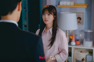 K-Drama Our Universe Spoilers: Park Seo Ham’s Unexpected Visit Disrupts Roh Jeong Eui and Bae In Hyuk’s Secret Living Arrangement Tension-5
