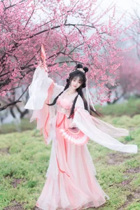 A Floral Dreamscape: YiTuYu Vol.8854 Qi Luo Sheng De Xiao Su Su in Hanfu-9