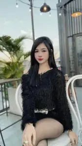 Elegant Girl Portrait: Captivating Asian Beauty, Refined Fashion Style-9