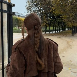 Gentle Beautiful Girl: Alluring Black Braided Ponytail Hairstyle - Elegant Look-24