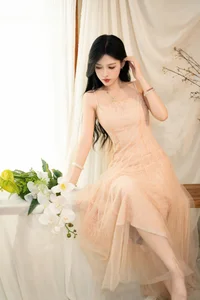 Ethereal Pink Dreams: Xiao Wai Captivates in YiTuYu Art Language Vol.9096-26