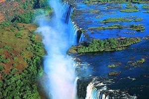Victoria Falls Africa's Smoke that Thunders UNESCO World Heritage-8