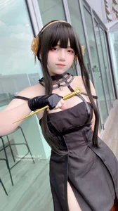 Stunning Yor Forger Cosplay by Angel Chan: Elegant Thorn Princess Spy x Family High-Quality Photography Collection (53P)-0