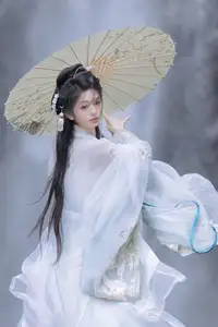YiTuYu Vol.8709: Chi Yan Zai Zhe Li - Ethereal Beauty of a Wuxia Legend-12