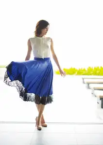 Mino Suzume: Enchanting Blue Nymph with a Captivating Gaze - T20-19