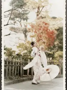 Viet Phuong Thoa: Enchanting Beauty in Traditional Japanese Kimono.-5