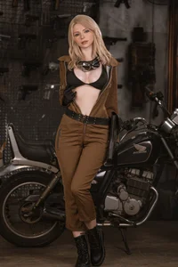 Peach Milky’s Ethereal Eva Cosplay: A Masterclass in Visual Storytelling and Anime Art-3